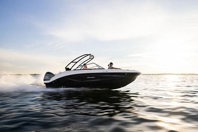 BOATZON | Hurricane SunDeck 235 OB 2025