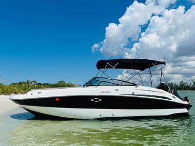 BOATZON | Hurricane SunDeck 2400 OB 2021