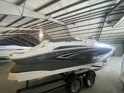 BOATZON | Hurricane SunDeck 2400 OB 2023