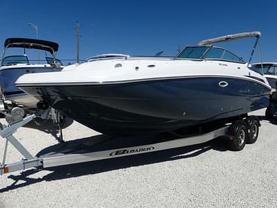 BOATZON | Hurricane SunDeck 2400 OB 2025