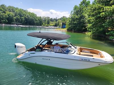 BOATZON | Hurricane SunDeck 2600 OB 2025