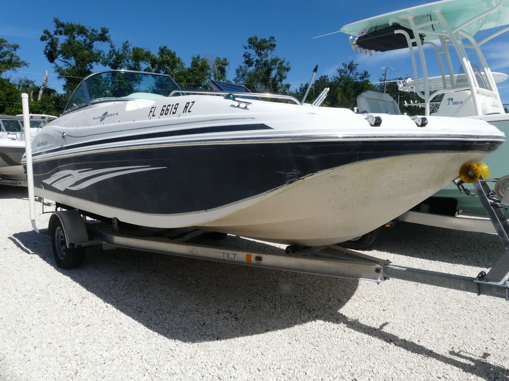 2011 Hurricane SunDeck SD 187 OB - Sold Boat