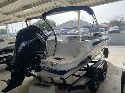 BOATZON | Hurricane SunDeck Sport 185 OB 2022 BOATZON | Hurricane SunDeck Sport 185 OB 2022