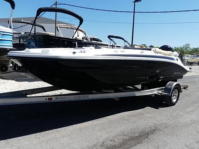BOATZON | Hurricane SunDeck Sport 185 OB AKA  185SS  SunDeck Sport 185  2025