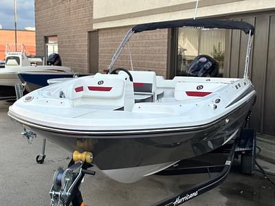 BOATZON | Hurricane Sundeck Sport 185 OBgrey 2023