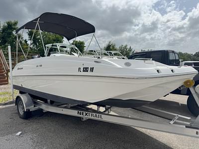 BOATZON | Hurricane SunDeck Sport 188 OB 2019 BOATZON | Hurricane SunDeck Sport 188 OB 2019