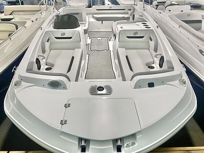 BOATZON | Hurricane SunDeck Sport 205 OB 2023