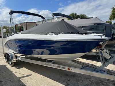 BOATZON | 2024 Hurricane SunDeck Sport 205 OB