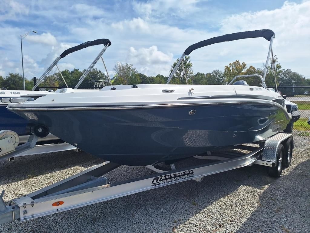 2023 Hurricane SunDeck Sport 205OB - Sold Boat