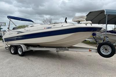 BOATZON | Hurricane SUNDECK SPORT 232 2011 BOATZON | Hurricane SUNDECK SPORT 232 2011