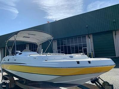 BOATZON | Hurricane Sundeck Sport SS 232