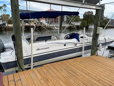 BOATZON | Hurricane SunDeck SS232 OB