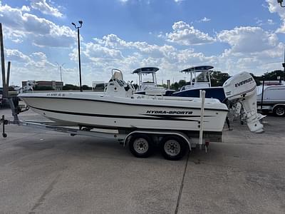 BOATZON | Hydra Sport 2300 Bay Bolt 2005