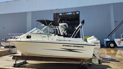 BOATZON | 2001 Hydra-Sports 212 Seahorse WA