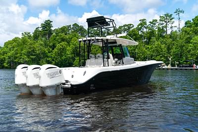 BOATZON | 2018 Hydra-Sports 3900 Speciale