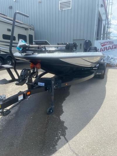 BOATZON | Ikon LX20 BASS 2024