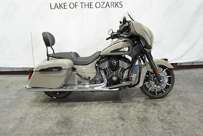 BOATZON | Indian Motorcycle® Chieftain Dark Horse 2022 BOATZON | Indian Motorcycle® Chieftain Dark Horse 2022