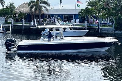 BOATZON | 2007 Intrepid 323 Cuddy Cabin