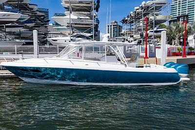 BOATZON | Intrepid 375 Walkaround 2014