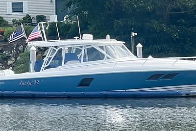 BOATZON | Intrepid 407 Cuddy 2019 BOATZON | Intrepid 407 Cuddy 2019