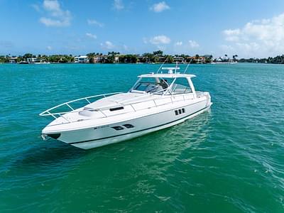 BOATZON | 2018 Intrepid 475 Sport Yacht