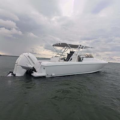 BOATZON | 2001 Intrepid Walkaround 289