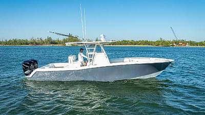 BOATZON | Invincible 33 Open Fisherman 2019