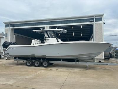 BOATZON | Invincible 36 Open Fisherman 2024