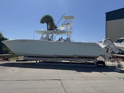 BOATZON | Invincible Boats 46 Catamaran 2022 BOATZON | Invincible Boats 46 Catamaran 2022