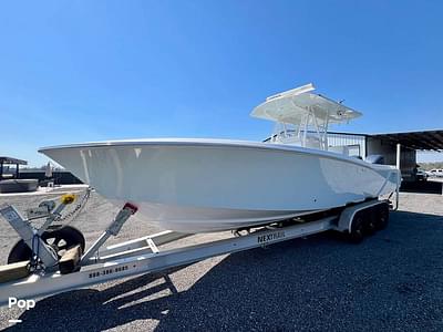 BOATZON | Invincible Open Fisherman 33 BOATZON | Invincible Open Fisherman 33