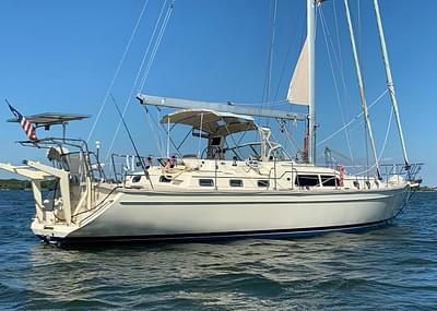 BOATZON | 2005 Island Packet 485