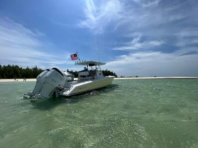 BOATZON | Island Runner 31 Center Console 2004