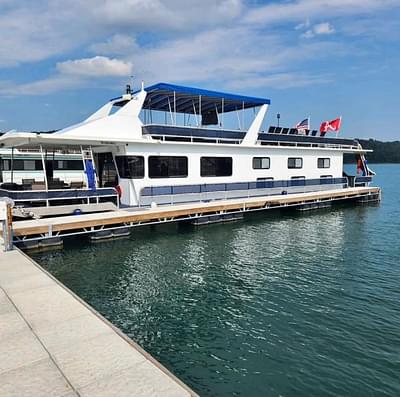 BOATZON | Jamestowner 16x72 Houseboat 1992 BOATZON | Jamestowner 16x72 Houseboat 1992