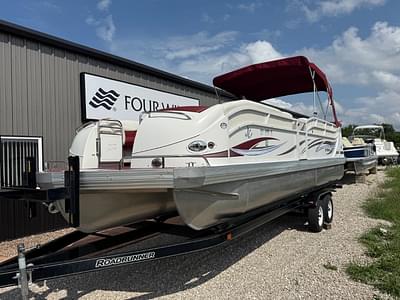 BOATZON | 2006 JC 266 TriToon Classic I/O