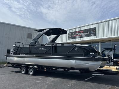 BOATZON | JC TriToon SportToon 26TT HTH 2025