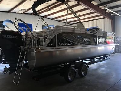 BOATZON | JCB Neptoon 23 TT Sport 2018 BOATZON | JCB Neptoon 23 TT Sport 2018