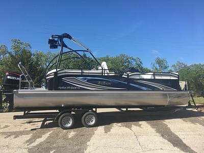 BOATZON | JCB SunLounger 25TT Sport 2018 BOATZON | JCB SunLounger 25TT Sport 2018