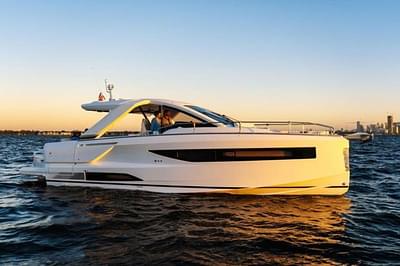 BOATZON | Jeanneau DB37 OB 2025