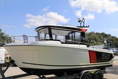 BOATZON | Jeanneau NC 695 Sport S2 2022