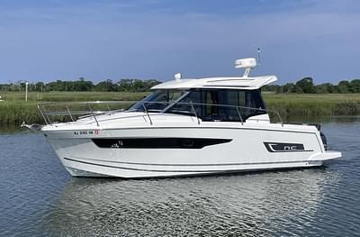 BOATZON | Jeanneau NC 895 2019