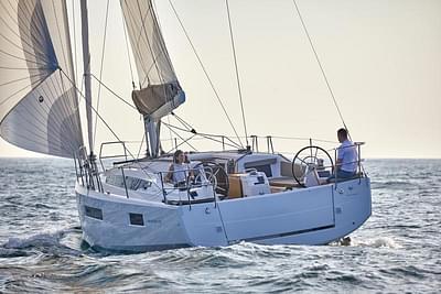 BOATZON | Jeanneau Sun Odyssey 410 2025