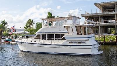 BOATZON | Jefferson 46 Sundeck 1990