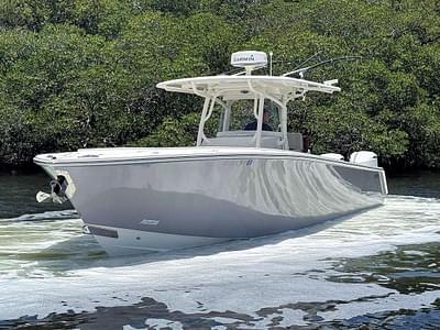 BOATZON | Jupiter 38 HFS 2020 BOATZON | Jupiter 38 HFS 2020