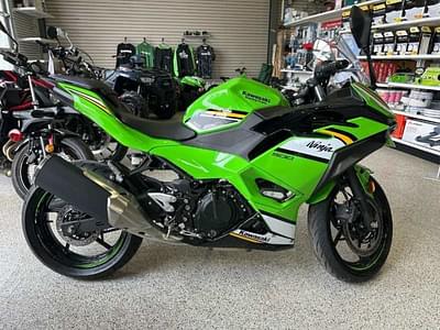 BOATZON | Kawasaki NINJA 500 SE KRT 2025 BOATZON | Kawasaki NINJA 500 SE KRT 2025