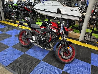 BOATZON | Kawasaki Z650 ABS 2024 BOATZON | Kawasaki Z650 ABS 2024