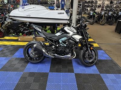 BOATZON | Kawasaki Z900 ABS 2025