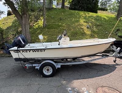 BOATZON | Key West 1720 Sportsman 1995