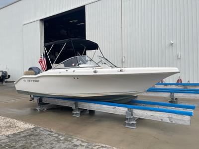 BOATZON | Key West 211 Dual Console 2018