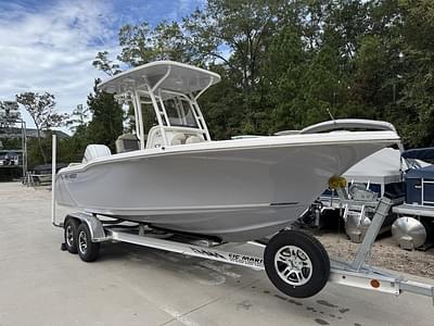 BOATZON | Key West Boats 239 FS 2025