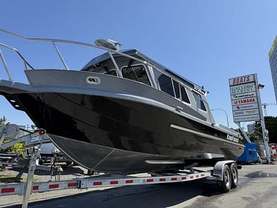 BOATZON | KingFisher 2725 XRS 2025